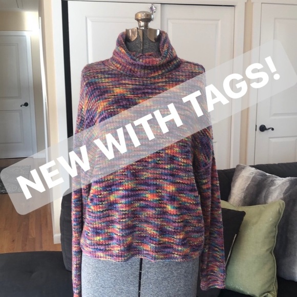 NWT XLARGE  colorful turtleneck sweater - Picture 3 of 7